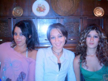 3 charmante jeune fille
